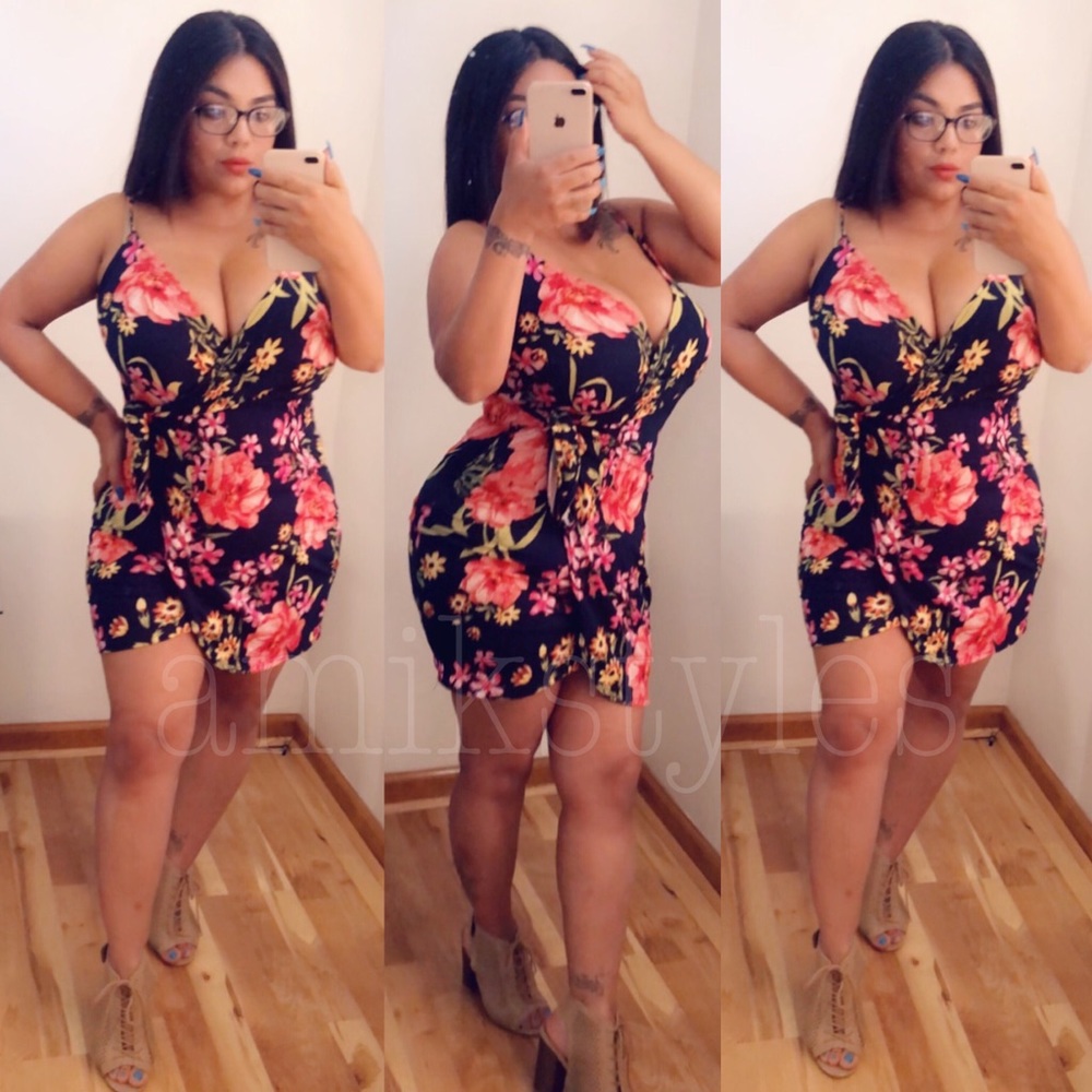 Floral waist wrapped dress